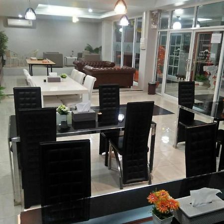 Atikarn Princess Hotel & Resort Удон-Тхани Экстерьер фото